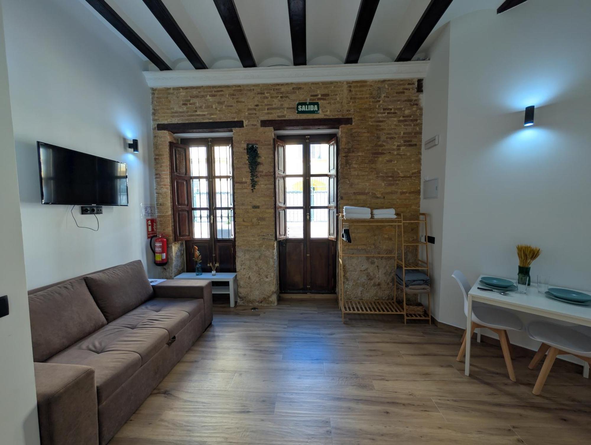 Las Arenas Suites 2 Playa Valencia Luaran gambar