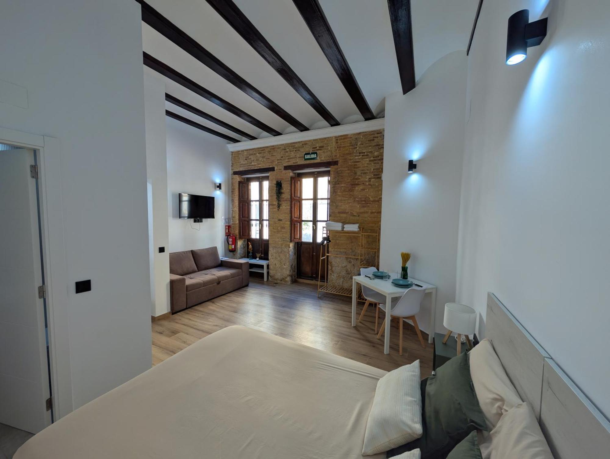 Las Arenas Suites 2 Playa Valencia Luaran gambar